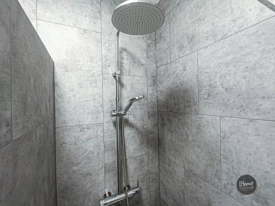 Appartement Calme Lumineux Proche Gare 3 Chambres Ανγκουλέμ Εξωτερικό φωτογραφία